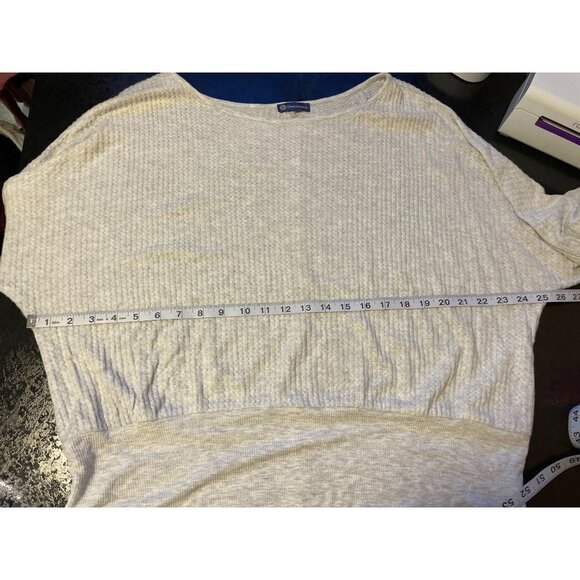 Democracy Gray Loose Fit Butterfly Sleeve Waffle Texture Lightweight Top Sz L - Picture 7 of 11